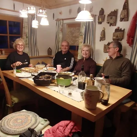 Casa Sauschneider Holiday home